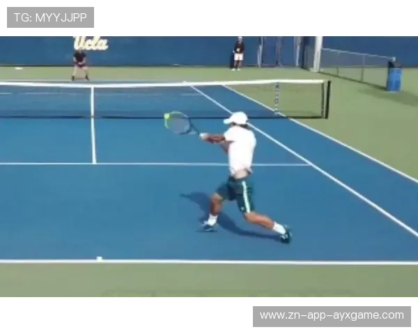 网球底线对拉精彩绝伦:极致对决的瞬间与技巧揭秘 网球底线对拉精彩绝伦:极致对决的瞬间与技巧揭秘