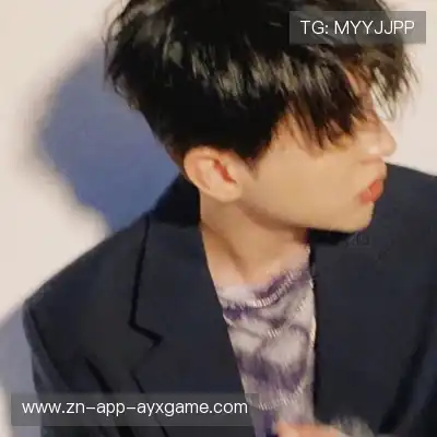 鲍秦心